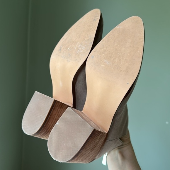 Nordstrom BP. Brynne Pointed Toe Faux Suede Ankle Boots, Chestnut,  MSRP$90 - Picture 9 of 14